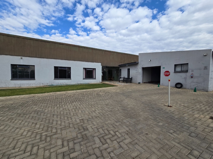 3 Bedroom Property for Sale in Miederpark North West
